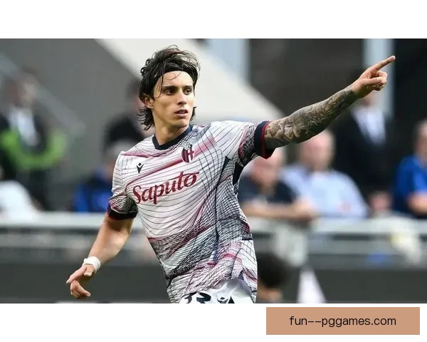 卡拉菲奥里加盟阿森纳引发关注球队未来防线布局与新星崛起