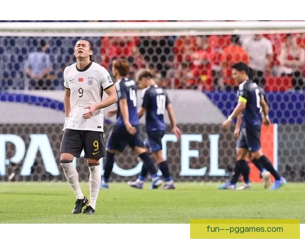 国足主场失利日本队展现强大实力 国足需深刻反思调整状态